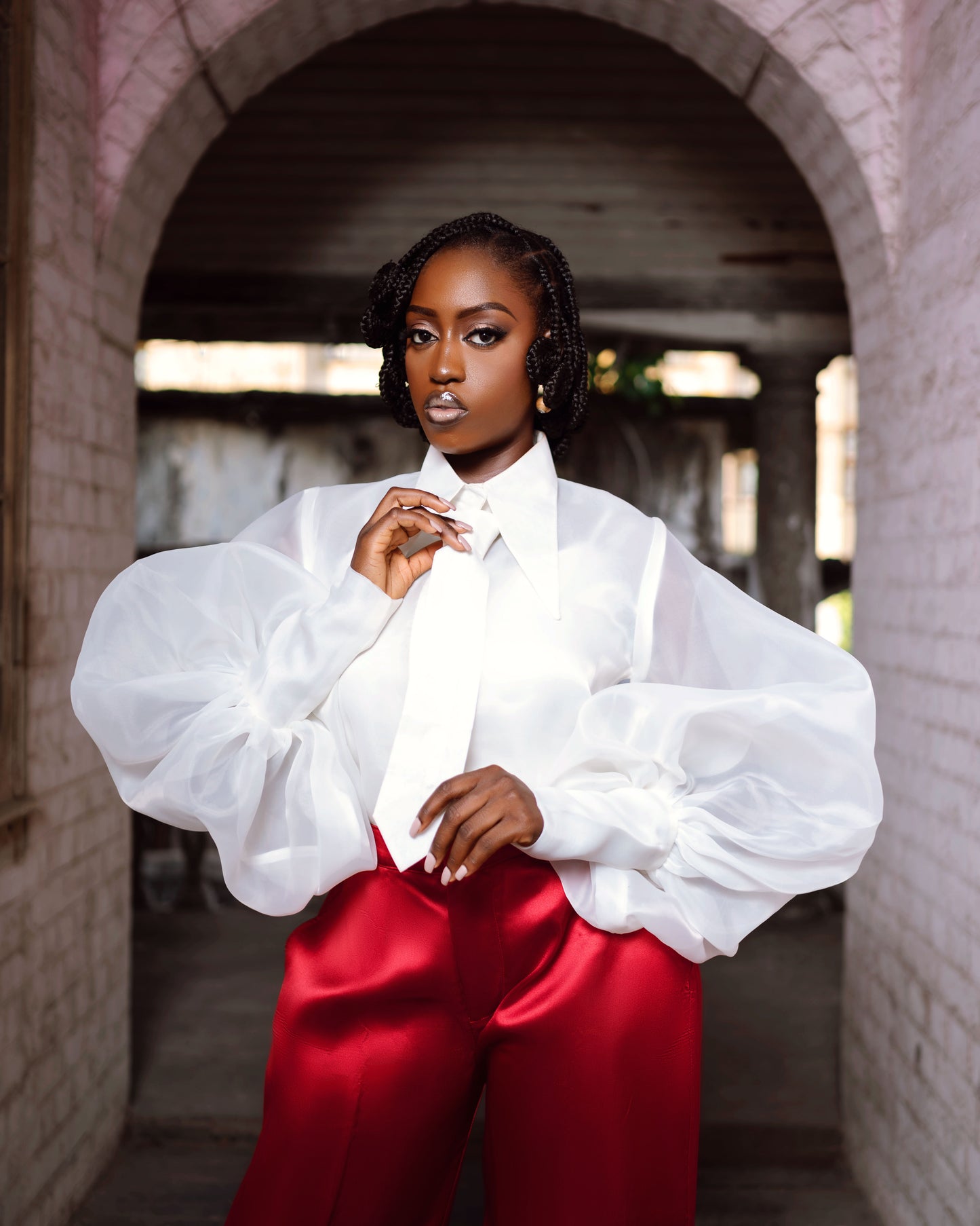 ÌMỌ́LẸ̀ BLOUSE