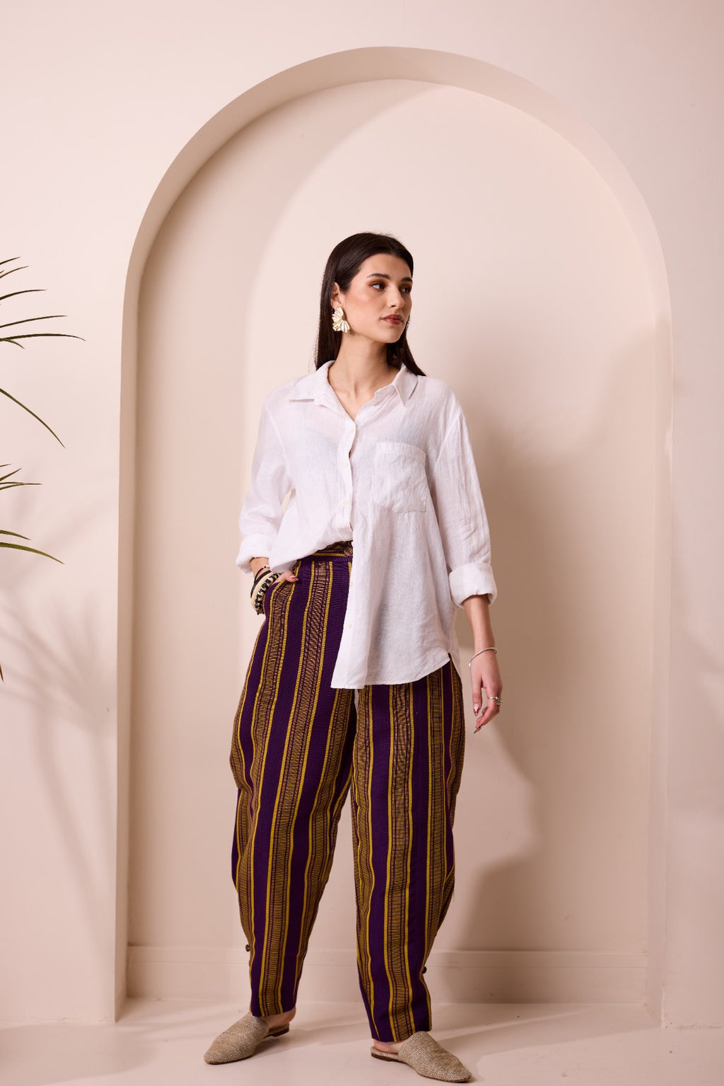 Morẹ́nikẹ́ Barrel Trousers